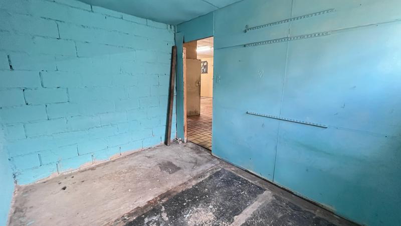 Commercial Property for Sale in Montague Gardens Western Cape